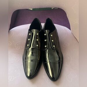 Nine West Glossy Black Oxfords